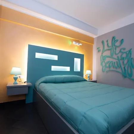 Dream Oda ve Kahvaltı 4*