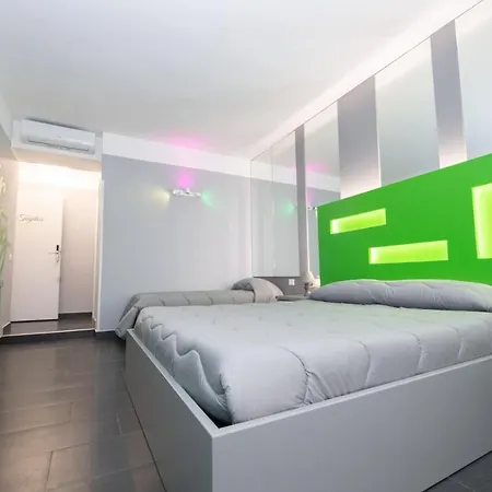 Bed & Breakfast Dream 4*